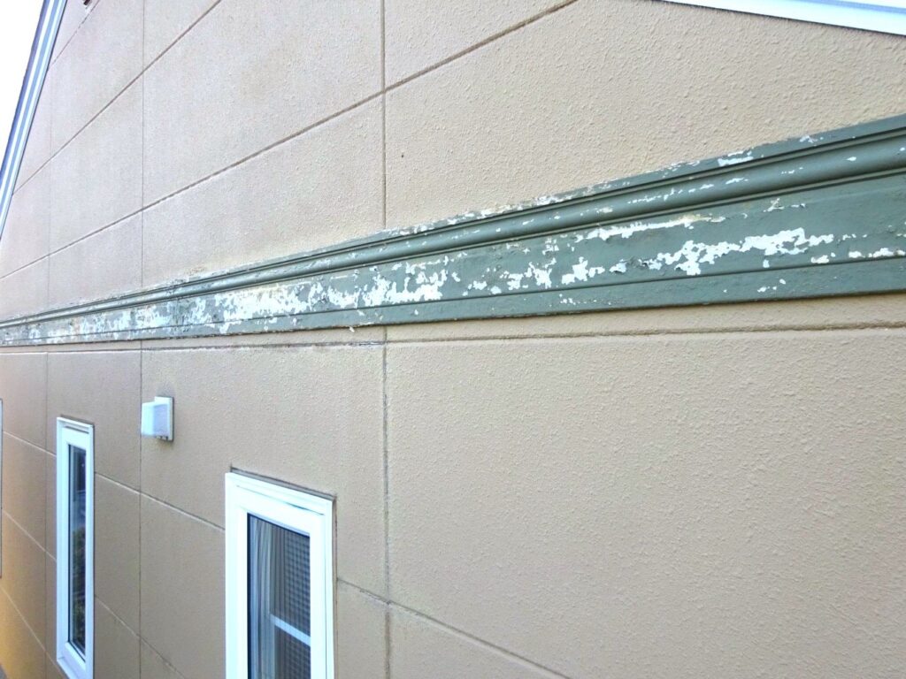 施工前　幕板の凍害